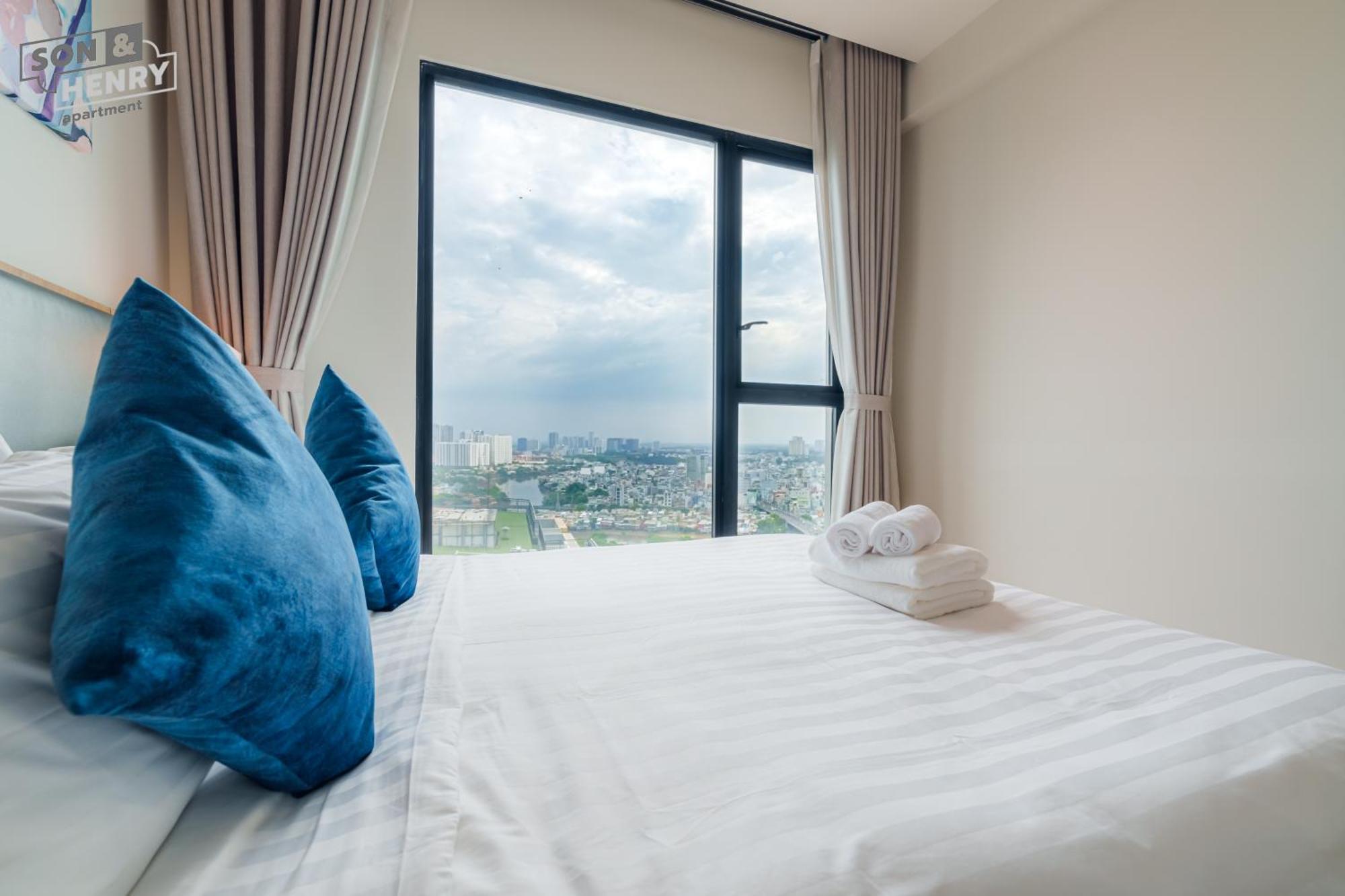 Апартаменты Son&Henry Zenity District 1 Хошимин Экстерьер фото