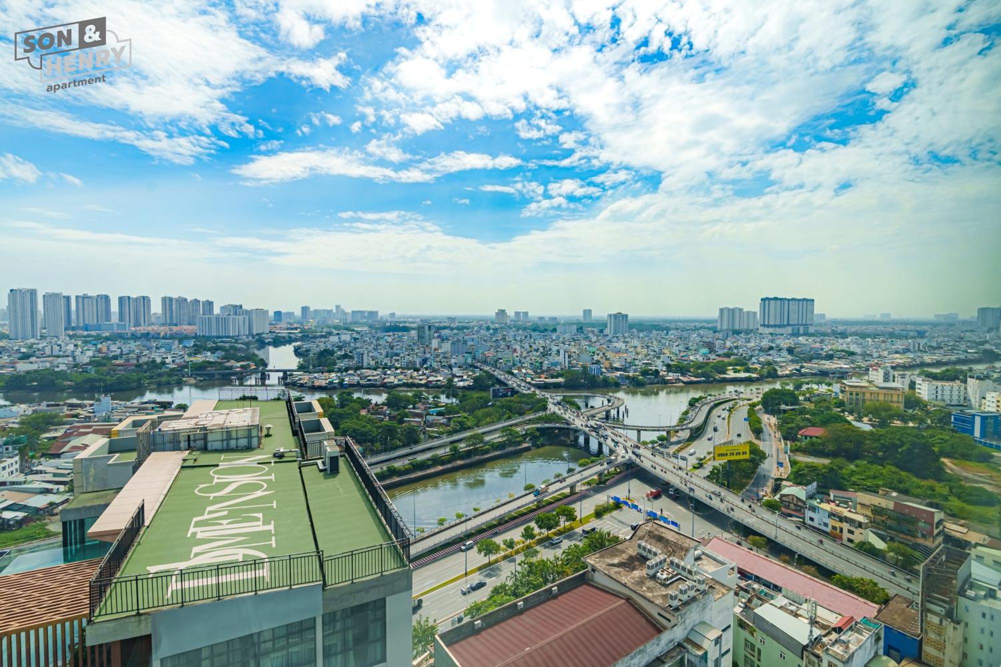 Апартаменты Son&Henry Zenity District 1 Хошимин Экстерьер фото
