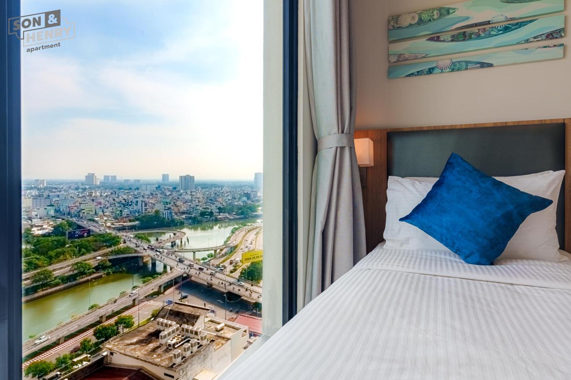 Апартаменты Son&Henry Zenity District 1 Хошимин Экстерьер фото