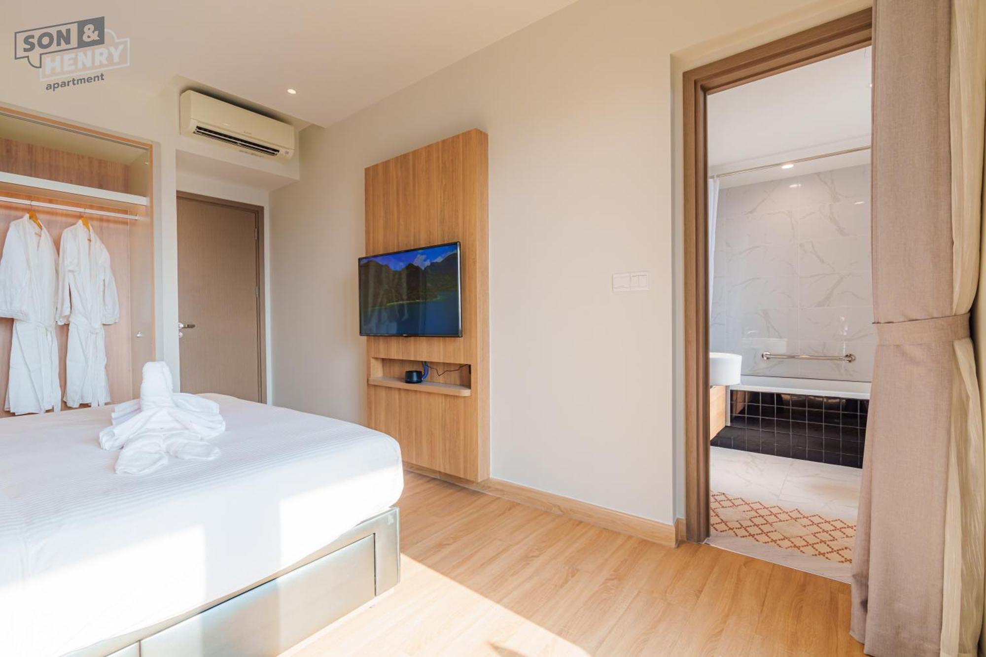 Апартаменты Son&Henry Zenity District 1 Хошимин Экстерьер фото