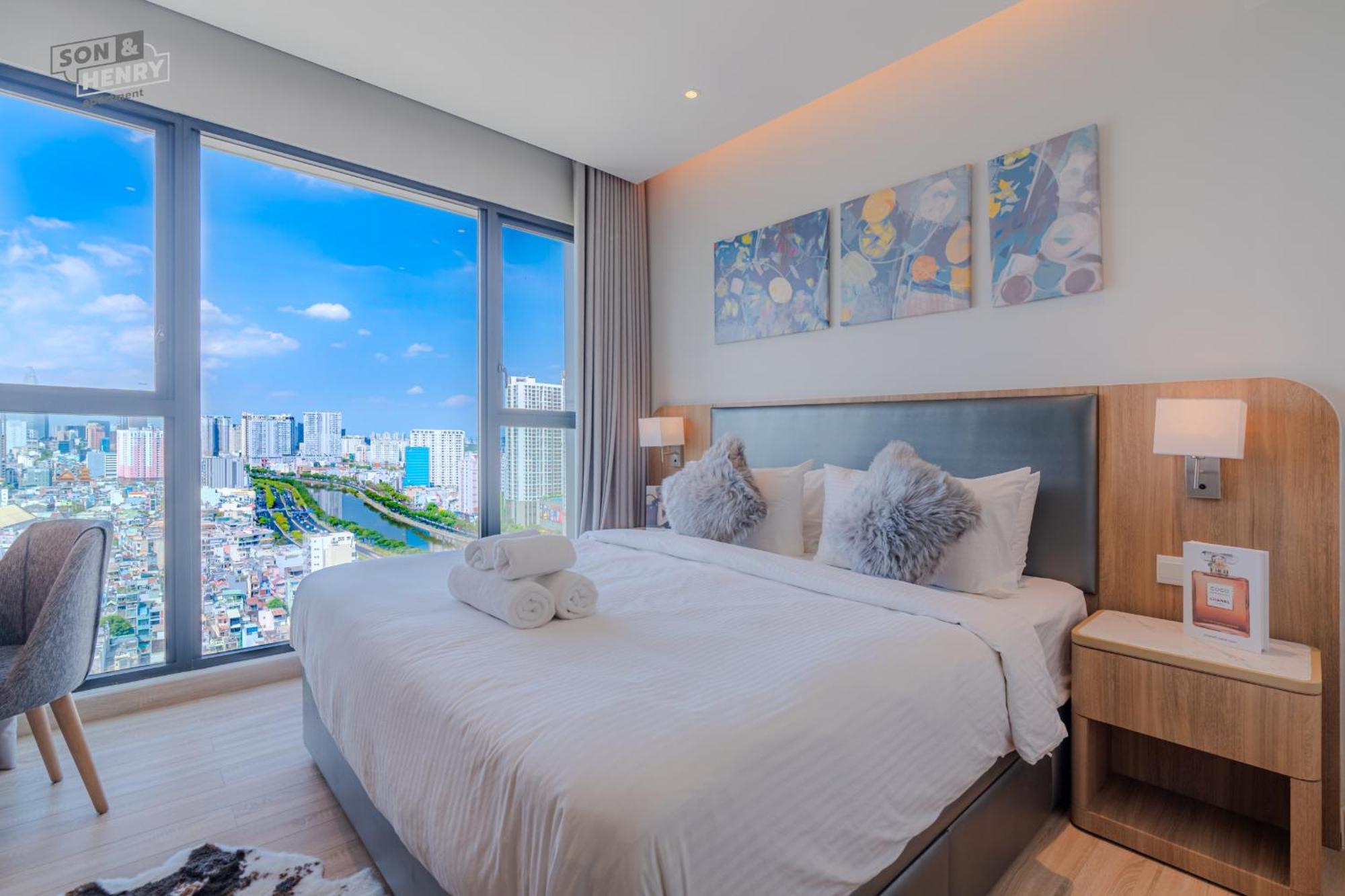 Апартаменты Son&Henry Zenity District 1 Хошимин Экстерьер фото